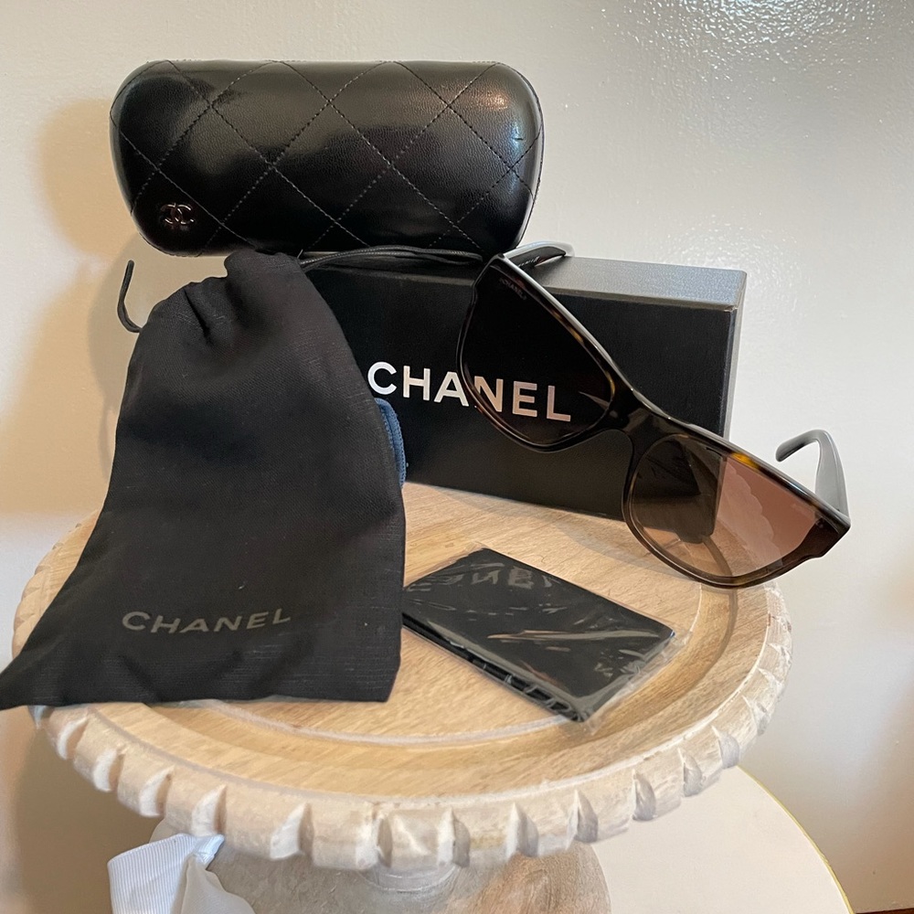 Chanel 5386 Dark Tortoise Sunglasses